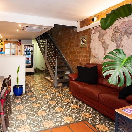 Mambo Tango Hostel Βαρκελώνη Εξωτερικό φωτογραφία