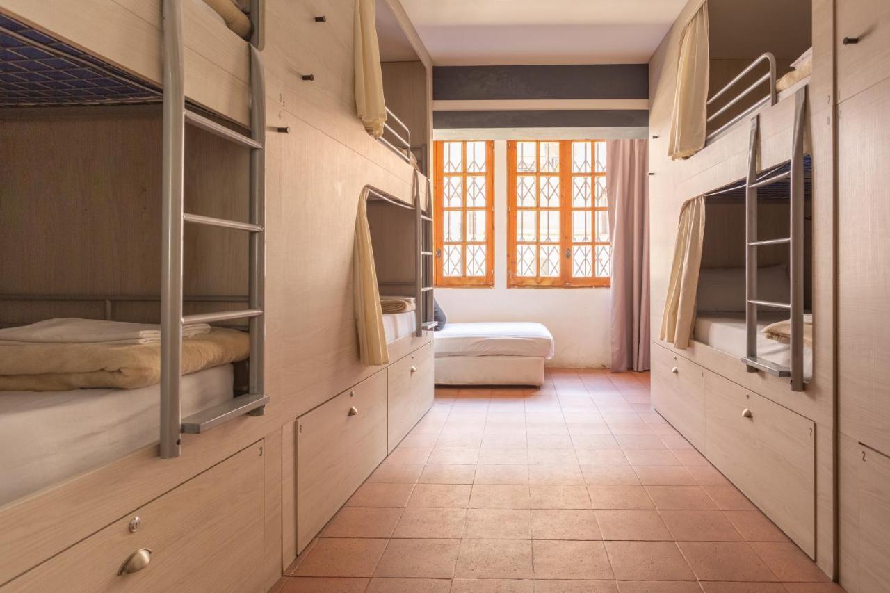 Mambo Tango Hostel Βαρκελώνη Εξωτερικό φωτογραφία