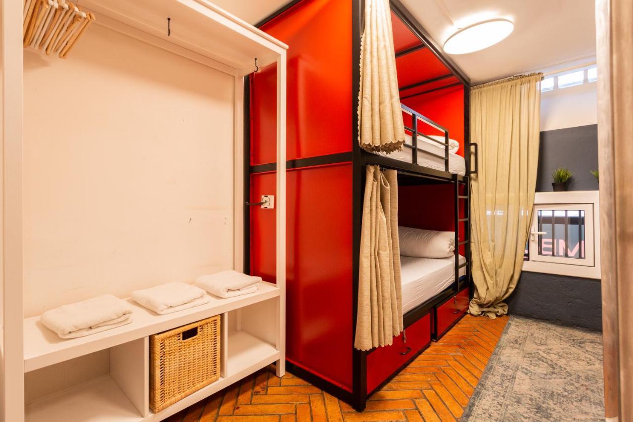 Mambo Tango Hostel Βαρκελώνη Εξωτερικό φωτογραφία