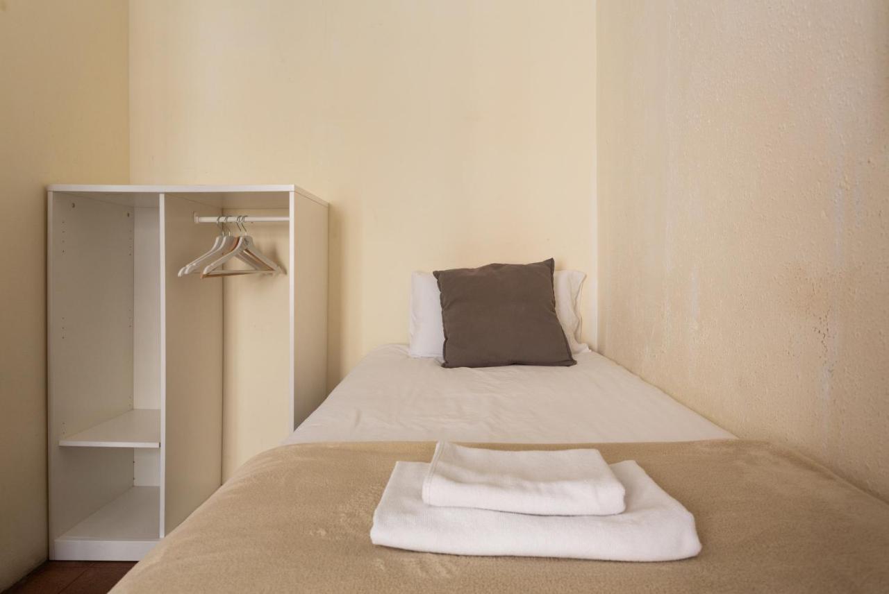 Mambo Tango Hostel Βαρκελώνη Εξωτερικό φωτογραφία